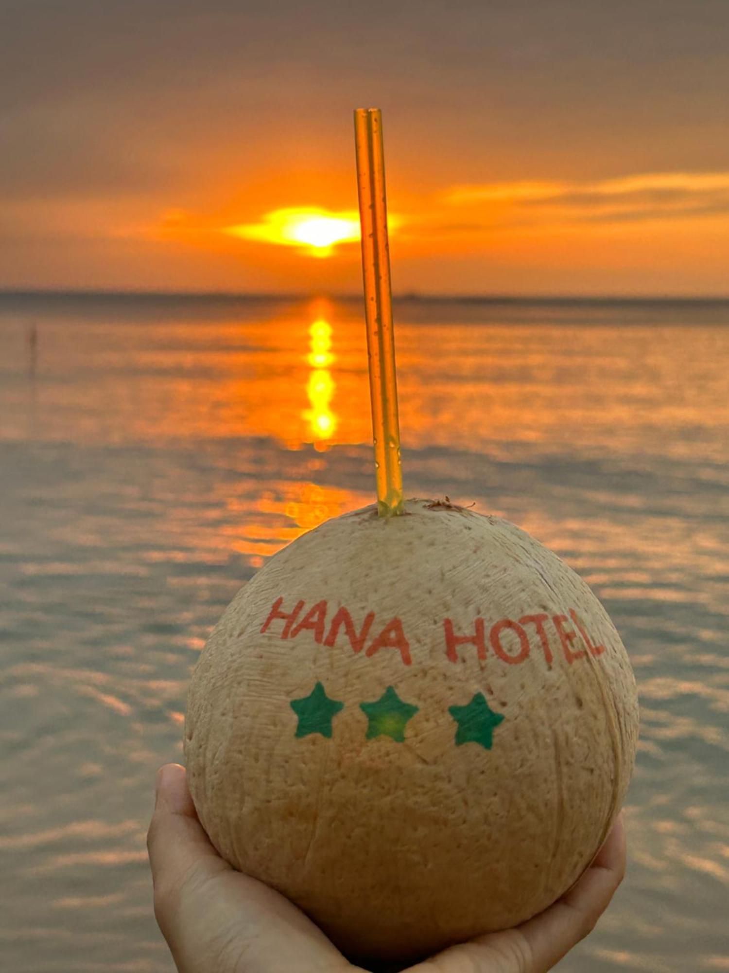 Hana Hotel Sonasea Night Market 두옹 동 외부 사진